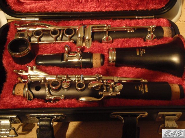 Yamaha 34ii Wooden Clarinet - Item MI-100317 for sale on SellMyClarinet
