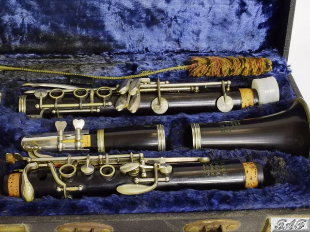 Selmer student console still plays well - Item MI-100864 for sale on ...