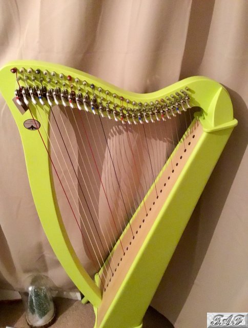 Bardic 27 apple green harp - Item MI-101101 for sale on SellMyHarp